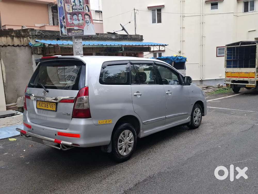Toyota Innova 2.5 G 2015