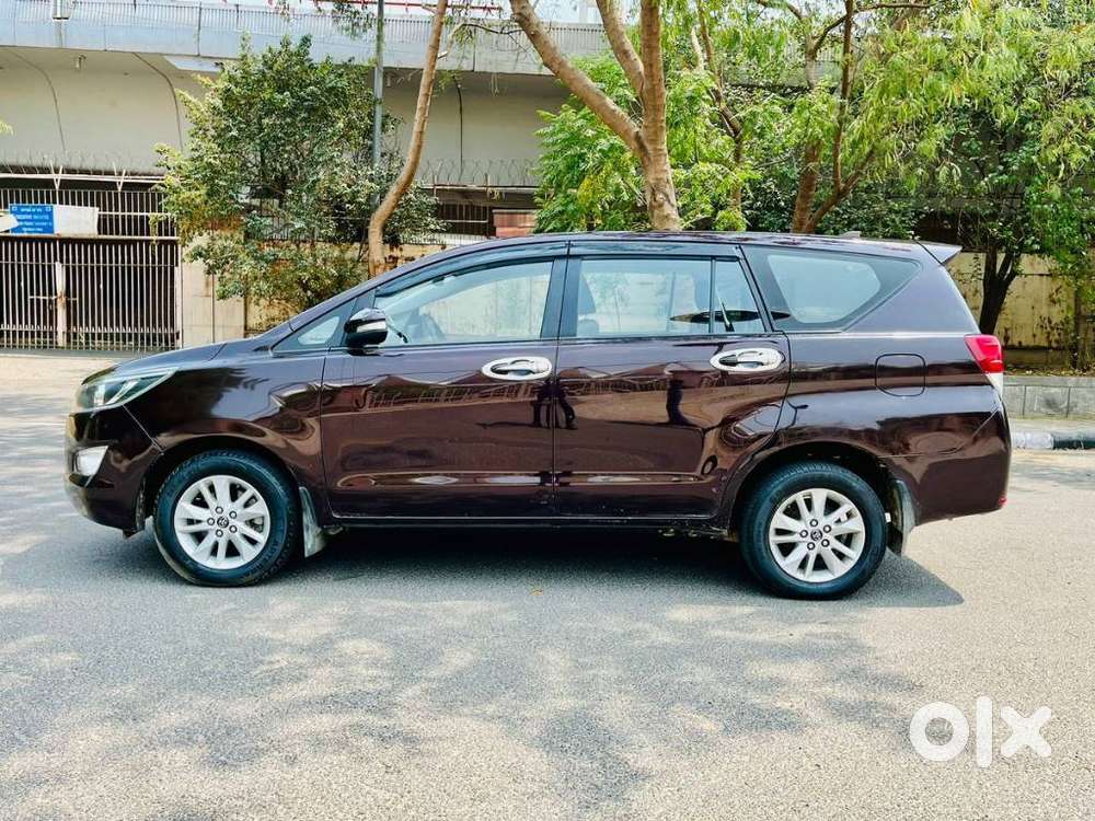 Toyota Innova Crysta 2.7 Gx At, 2018, Petrol