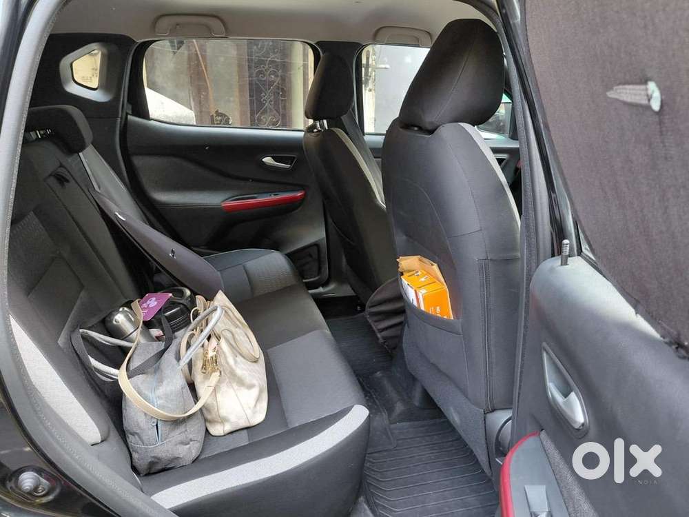 Nissan Magnite 2024 Petrol Well Maintained