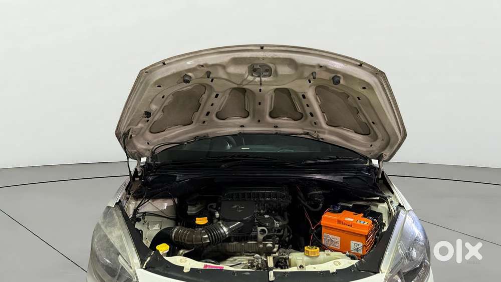 Tata Tiago Xe, 2018, Petrol