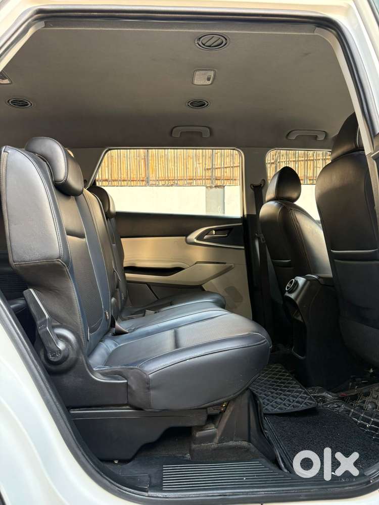 Kia Carens 1.5 Premium 7 Str, 2022, Petrol