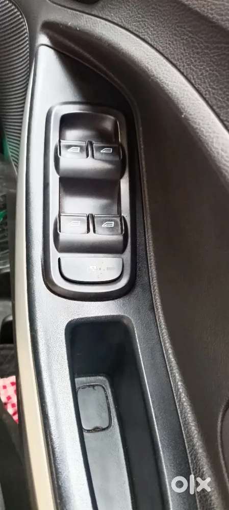 Ford Figo 2019 Petrol 80000 Km Driven