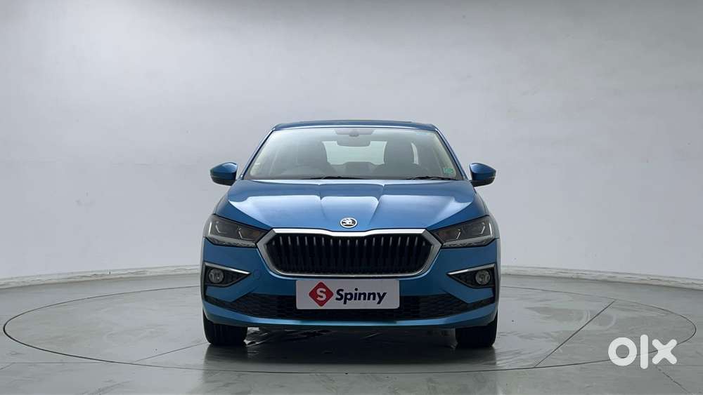 Skoda Slavia Style 1.0l Tsi At, 2022, Petrol
