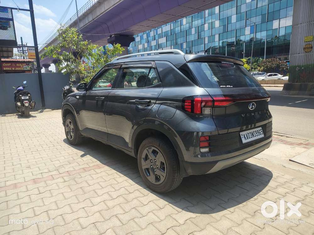Hyundai Venue S 1.2 Petrol, 2024, Petrol