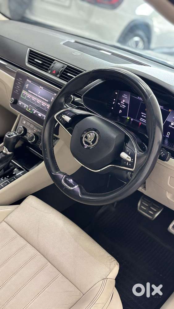 Skoda Superb 2.0 Tsi At L&k, 2021, Petrol