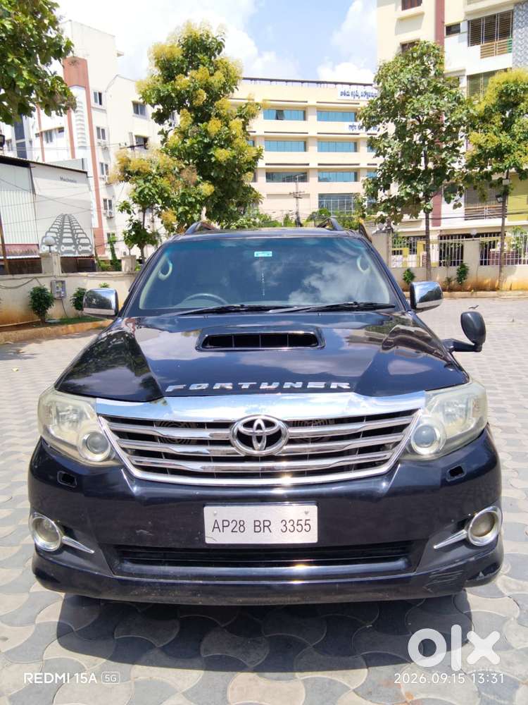 Toyota Fortuner 3.0 4x4 Manual, 2011, Diesel
