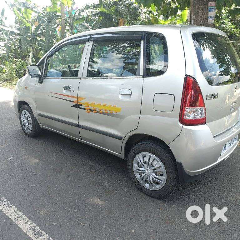 Maruti Suzuki Zen Estilo Lxi Bs Iv, 2011, Petrol
