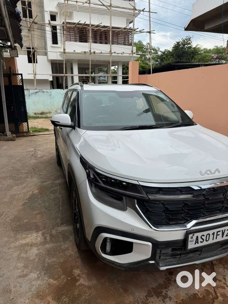 Kia Seltos 2024 Petrol 15000 Km Driven