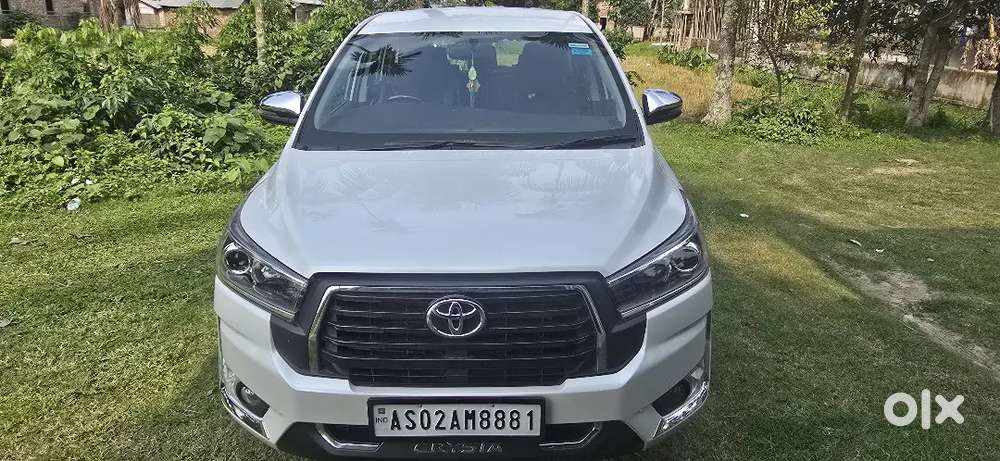 Toyota Innova Crysta 2023 Diesel Well Maintained