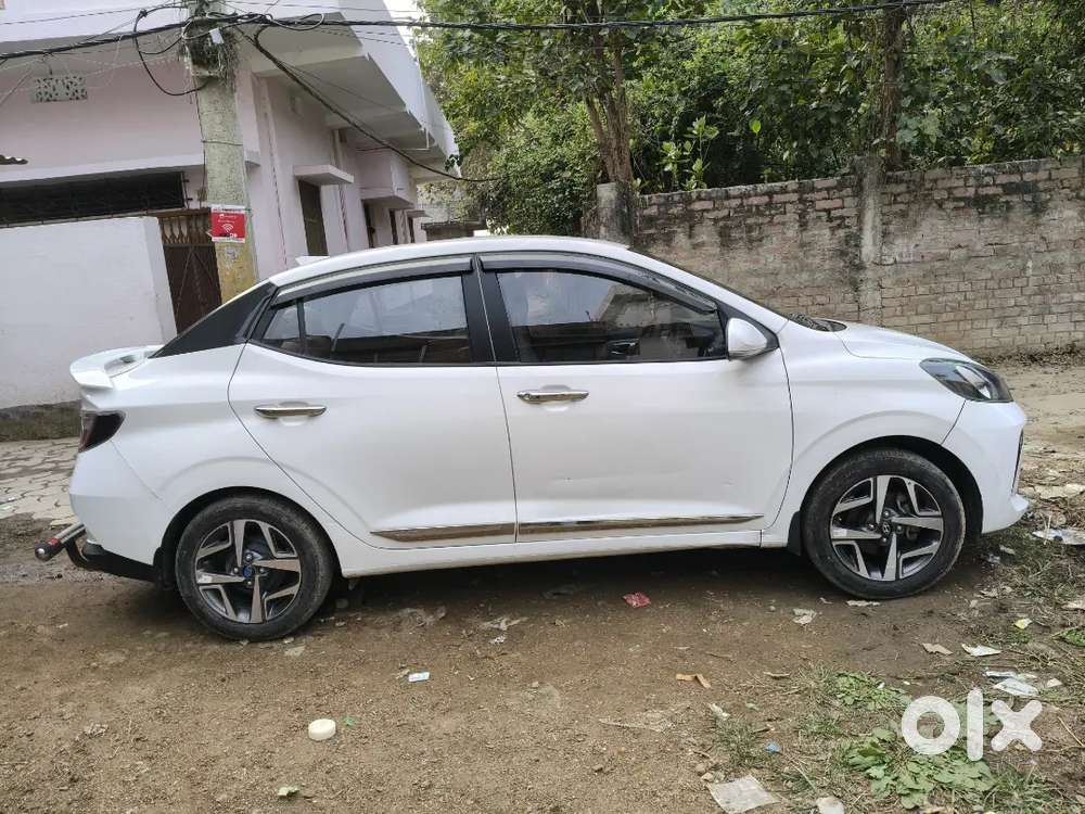 Hyundai Aura 2023 Petrol 20000 Km Driven Bank Se Khicha Hua Hai
