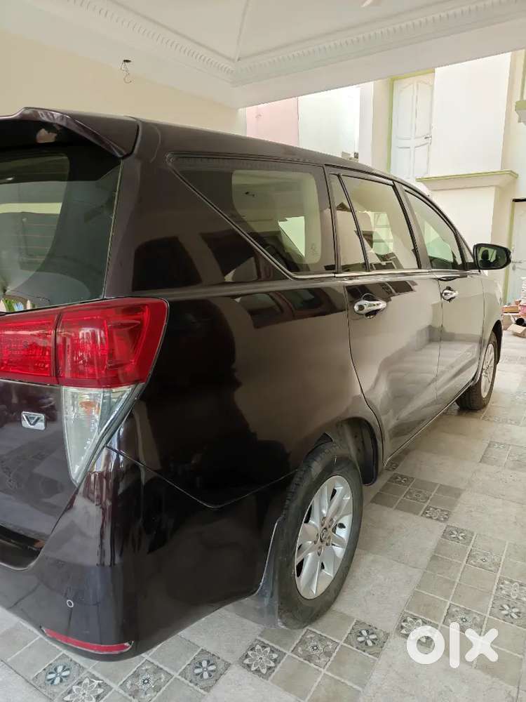 Toyota Innova Crysta 2019 Diesel Well Maintained