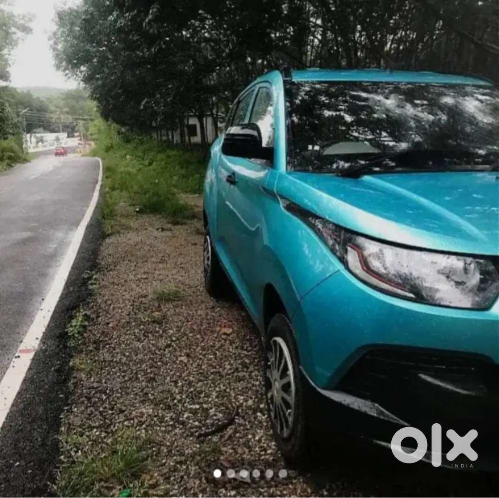 Mahindra Kuv 100  Petrol  2018 Dec