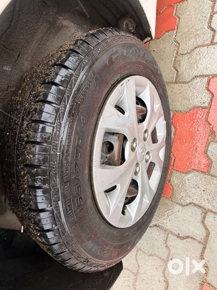 Hyundai Grand I10 2015 Diesel 90000 Km Driven