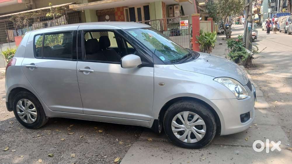 Maruti Suzuki Swift 2004-2010 Vxi Bsiv, 2005, Petrol
