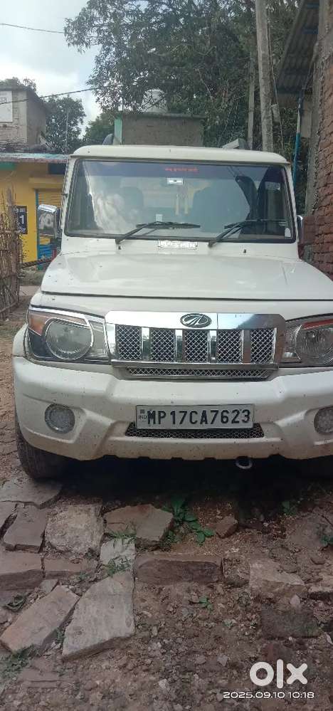 Mahindra Bolero 2012