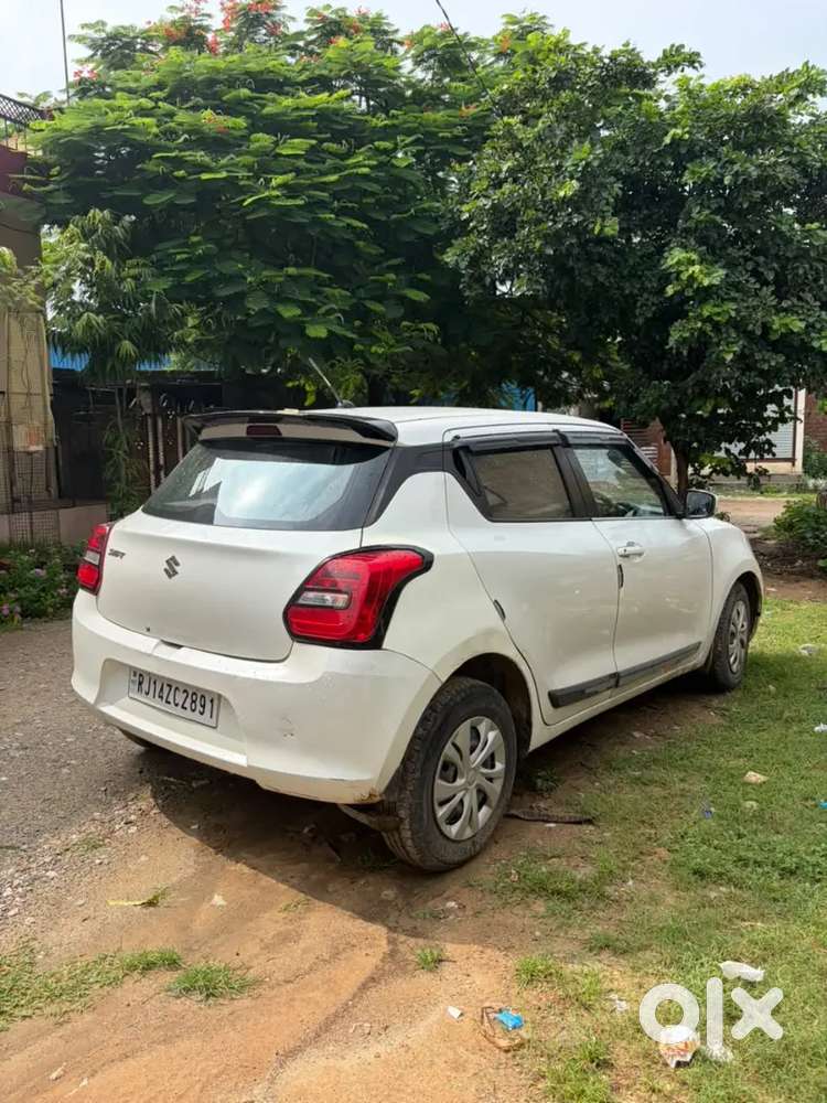 Maruti Suzuki Swift Lxi 2018
