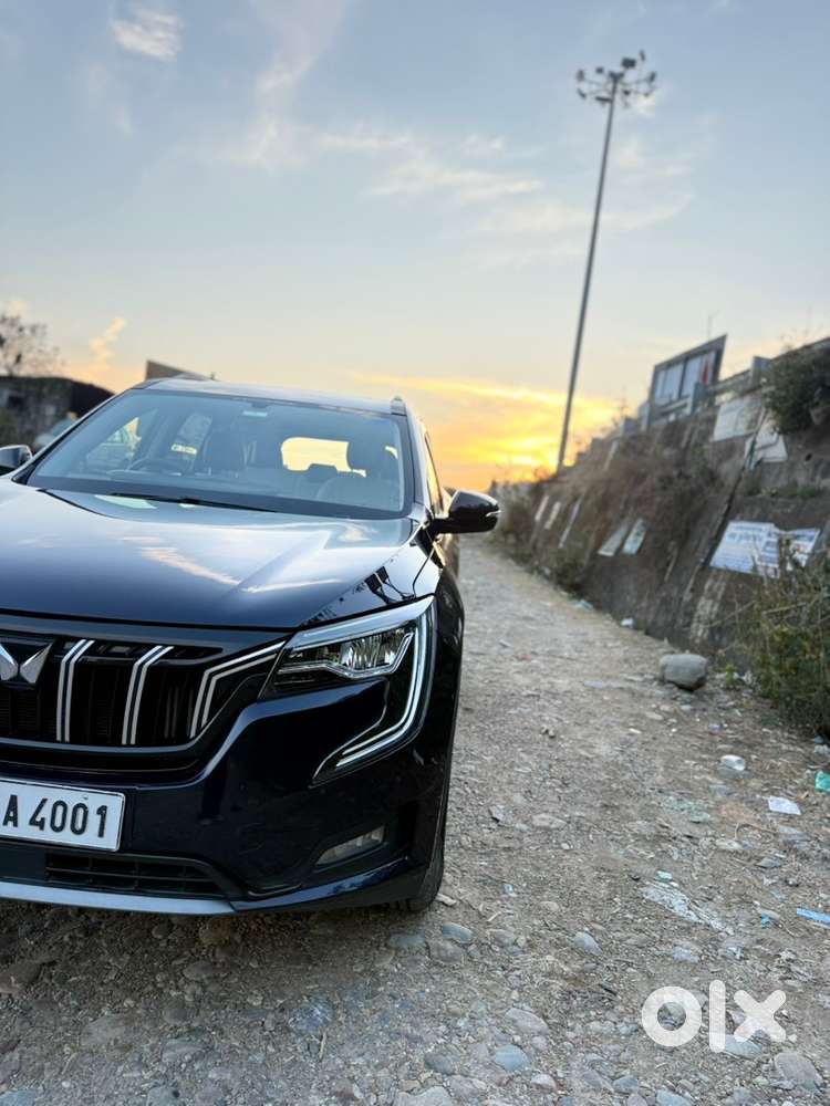 Mahindra Xuv700 Petrol 2022 Variant
