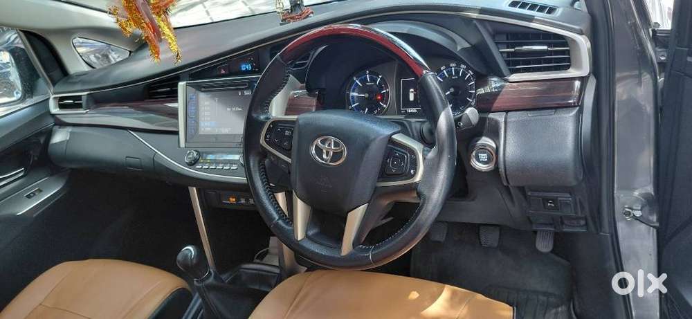 Toyota Innova Crysta 2.4 V 8 Str, 2018, Diesel