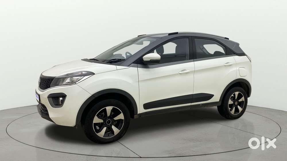 Tata Nexon 1.2 Revotron Xza Plus, 2018, Petrol