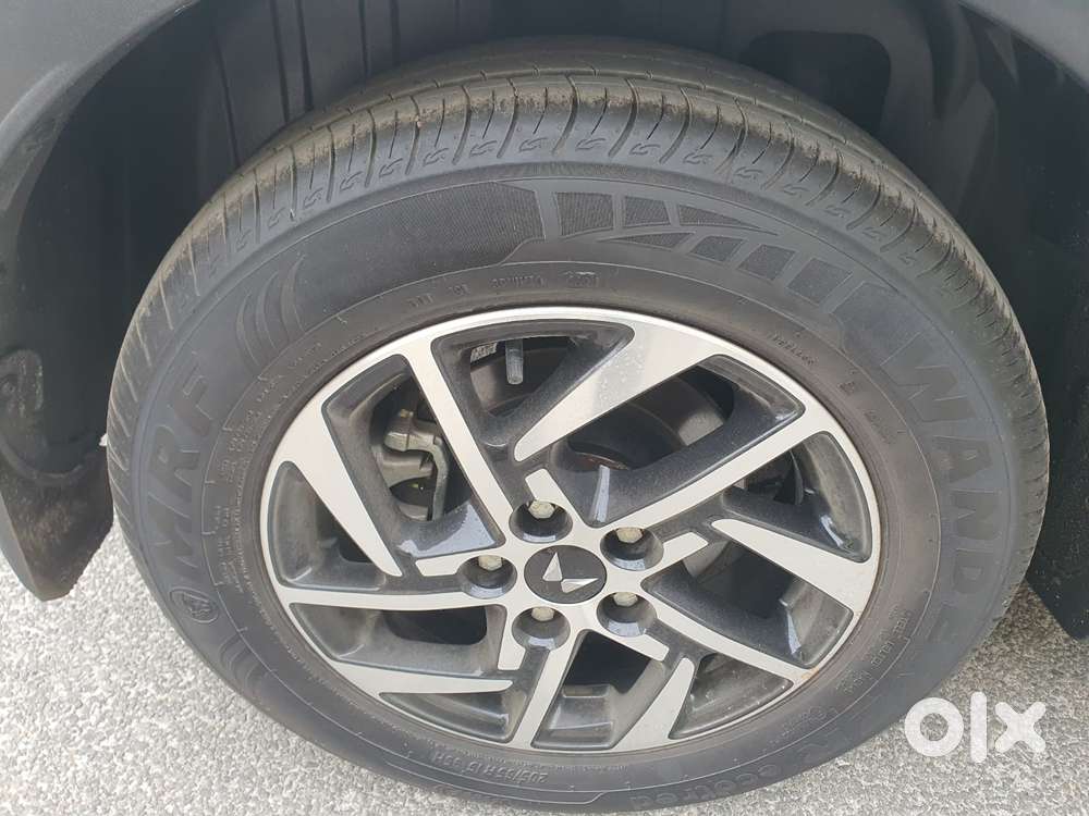 Mahindra Xuv 3xo Ax5 Ds Mt, 2024, Diesel