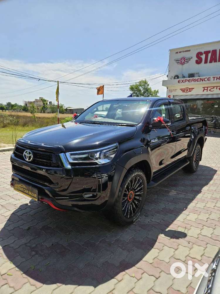 Toyota Hilux Black Edition Diesel Turbo Automatic, 2025, Diesel