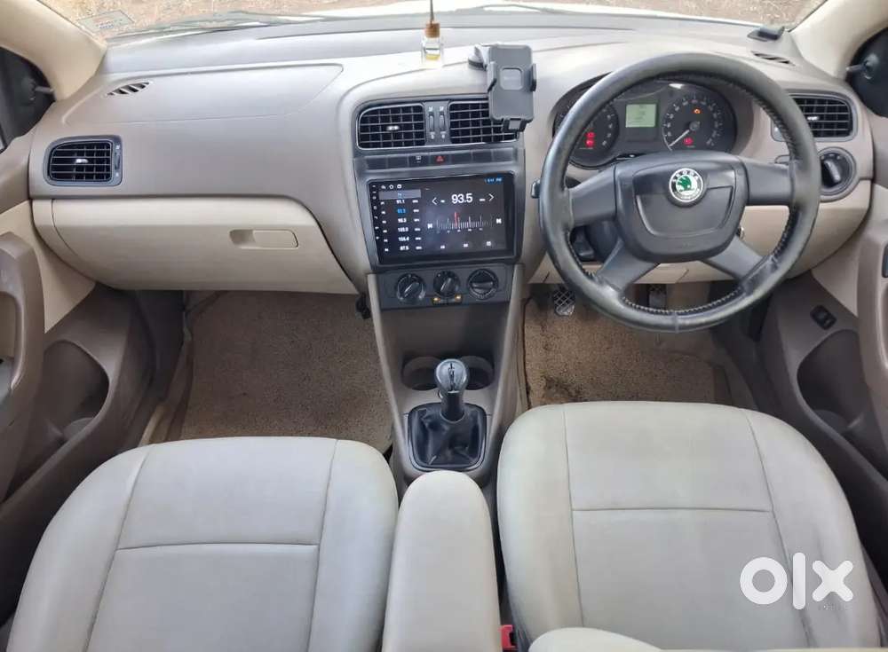 Skoda Rapid 1.6 Ambition 2012 Diesel Manual
