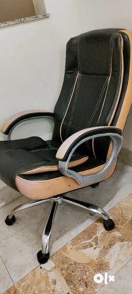 Office chairs quikr hotsell