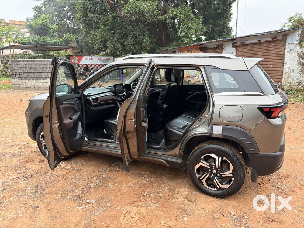 Maruti Suzuki Brezza 1.5 Zxi Plus Smart Hybrid, 2023, Petrol