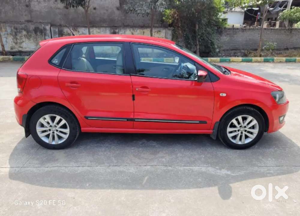 Volkswagen Polo 2013 Petrol 68000 Km Driven