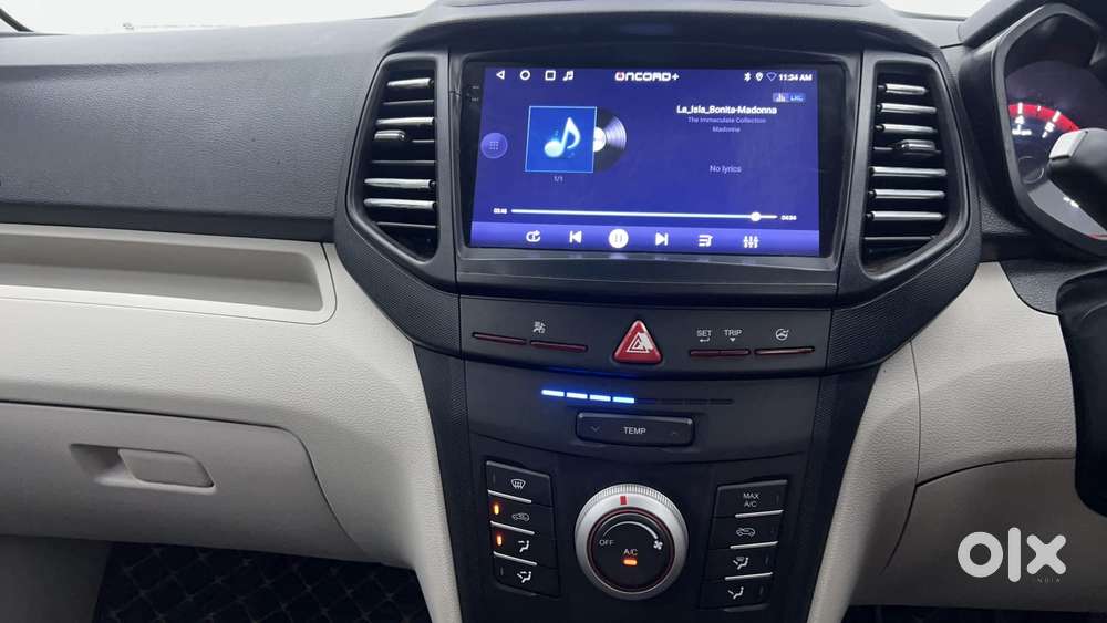 Mahindra Xuv300 W6, 2023, Petrol