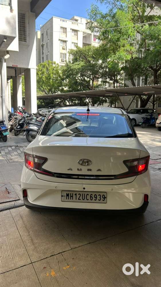 Hyundai Aura Manual 2022