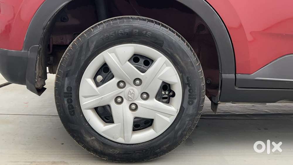 Hyundai Venue [2022-ongoing] 1.2 S, 2022, Petrol