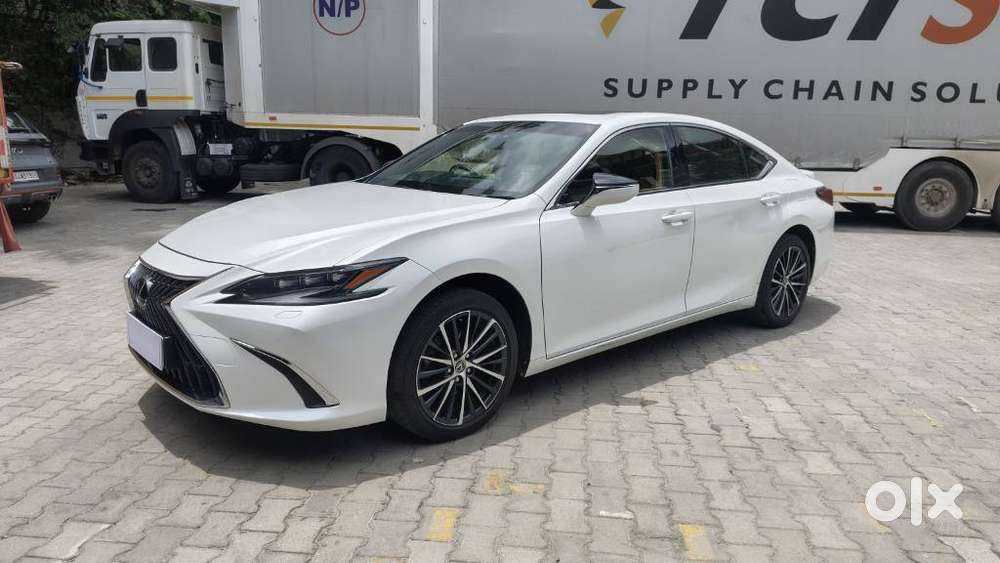 Lexus Es 300h, 2024, Petrol