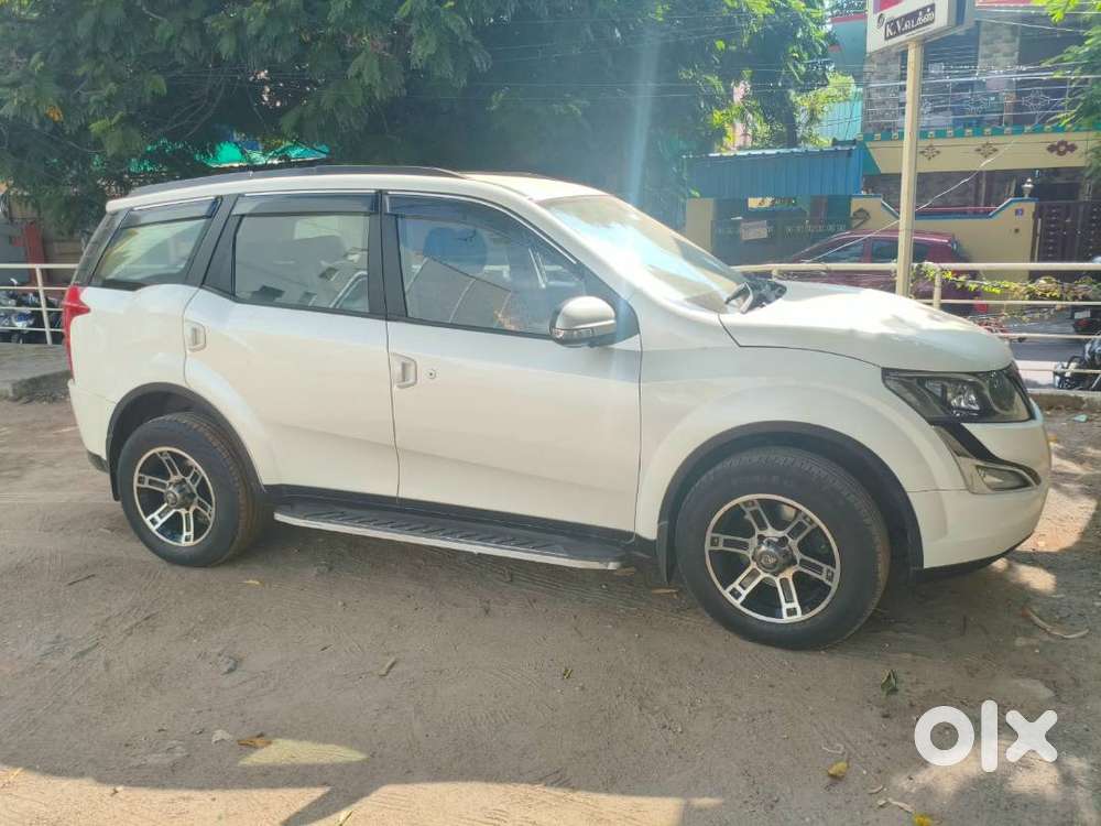 Mahindra Xuv500 W6 2016