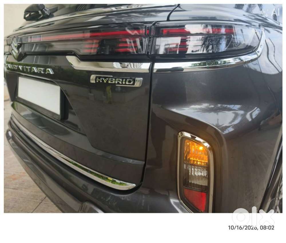 Maruti Suzuki Grand Vitara 1.5 Alpha Plus Intelligent Hybrid Ecvt, 2..