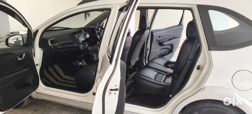 1st Owner Honda Br-v 2018 Petrol In Mint Condition