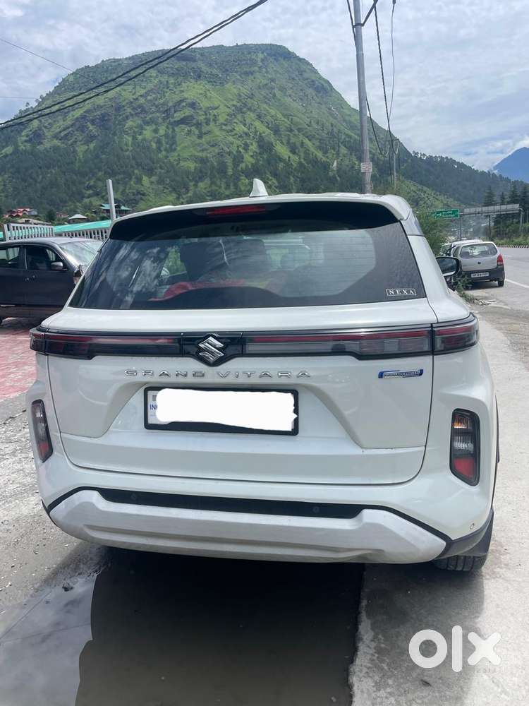 Maruti Suzuki Grand Vitara, 2023, Petrol
