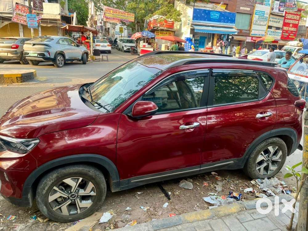 Kia Sonet 2023 Petrol Well Maintained