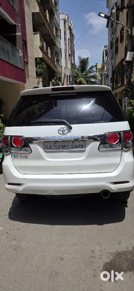Toyota Fortuner 2016 Diesel 124000 Km Driven