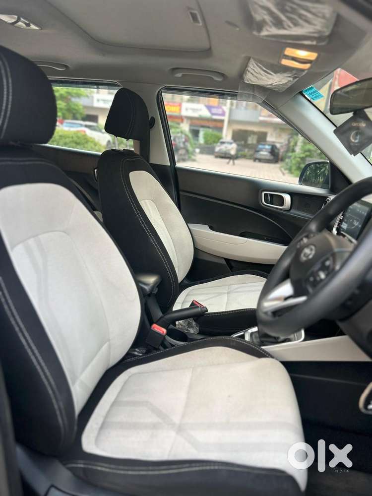 Hyundai Venue S Plus Mt 1.2 Kappa, 2024, Petrol