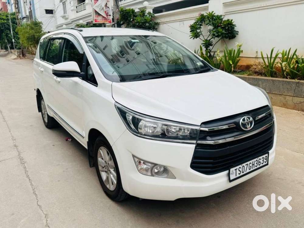 Toyota Innova Crysta 2.8 Gx At 8 Seater, 2018, Diesel