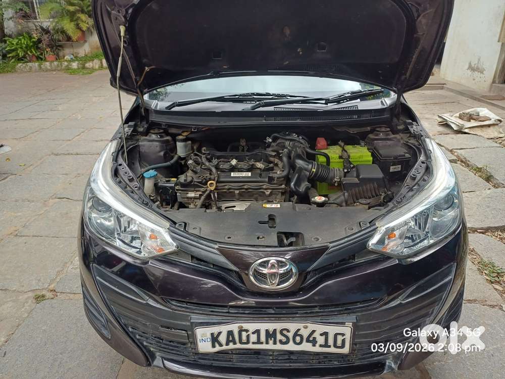 Toyota Yaris J Cvt, 2018, Petrol