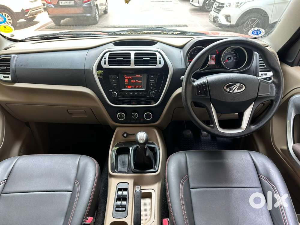Mahindra Tuv 300 T8, 2016, Diesel
