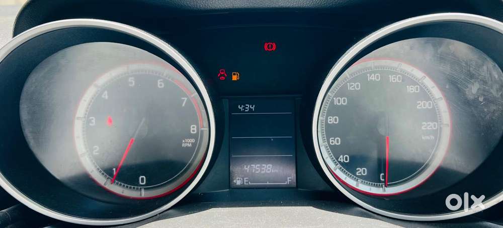 Maruti Suzuki Swift 1.2 Vxi (o), 2021, Petrol