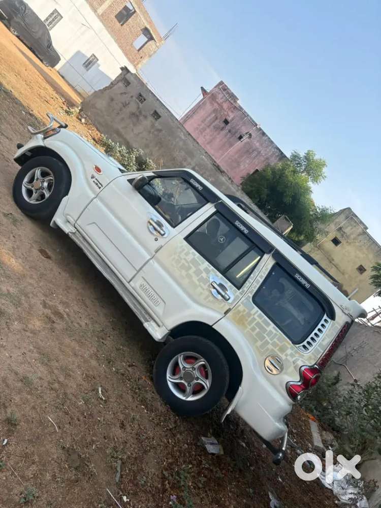 Mahindra Scorpio 2011 Diesel 250000 Km Driven Vlx 5 Year's రెన్యువల్