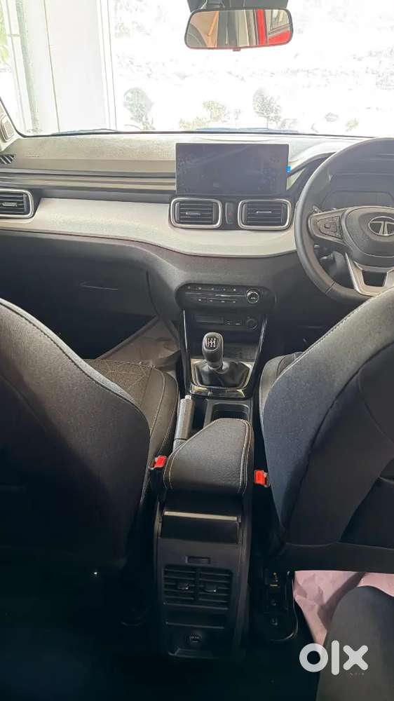 Tata Punch 2025 Petrol 000 Km Driven