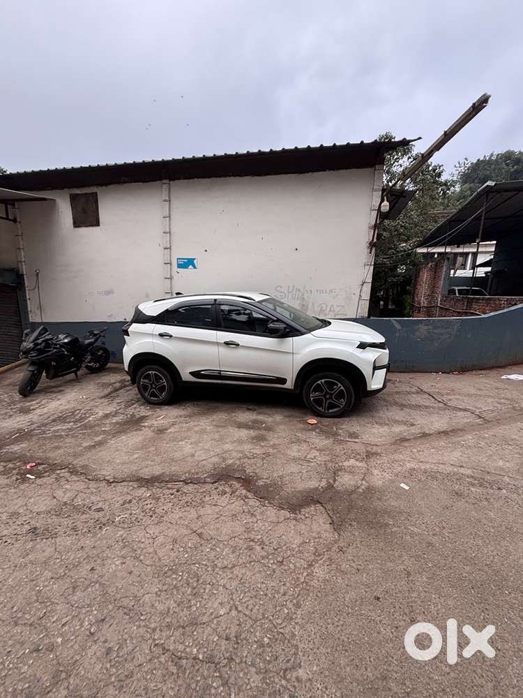 Tata Nexon Petrol 2024