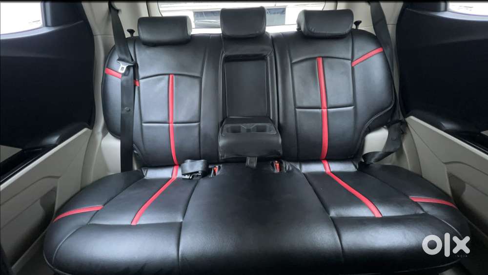 Mahindra Xuv300 W8, 2019, Petrol