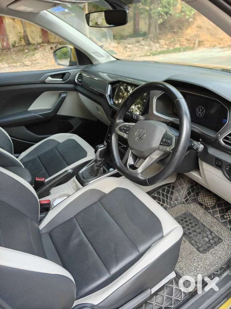 Volkswagen Taigun 1.0 Tsi Topline At, 2023, Petrol