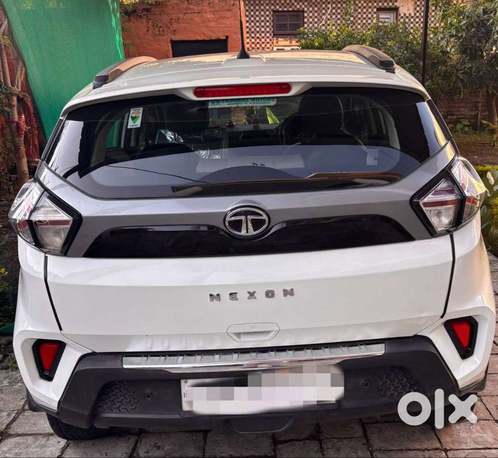 Tata Nexon Xm-s 2022 Petrol